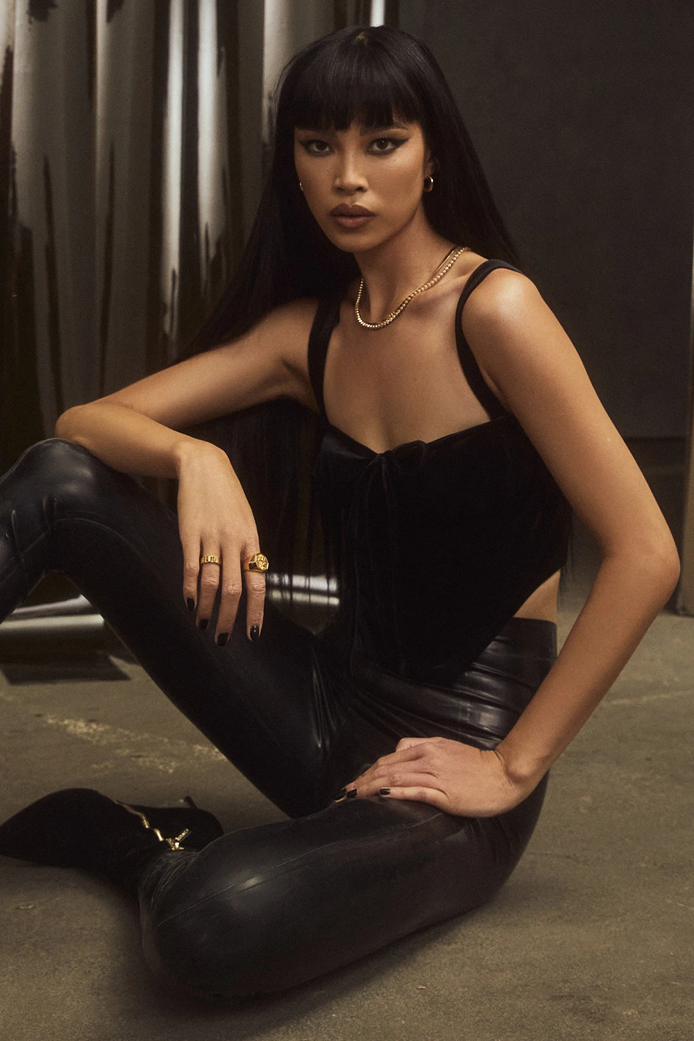 Black Velvet Cupped Corset Top – Bild 15