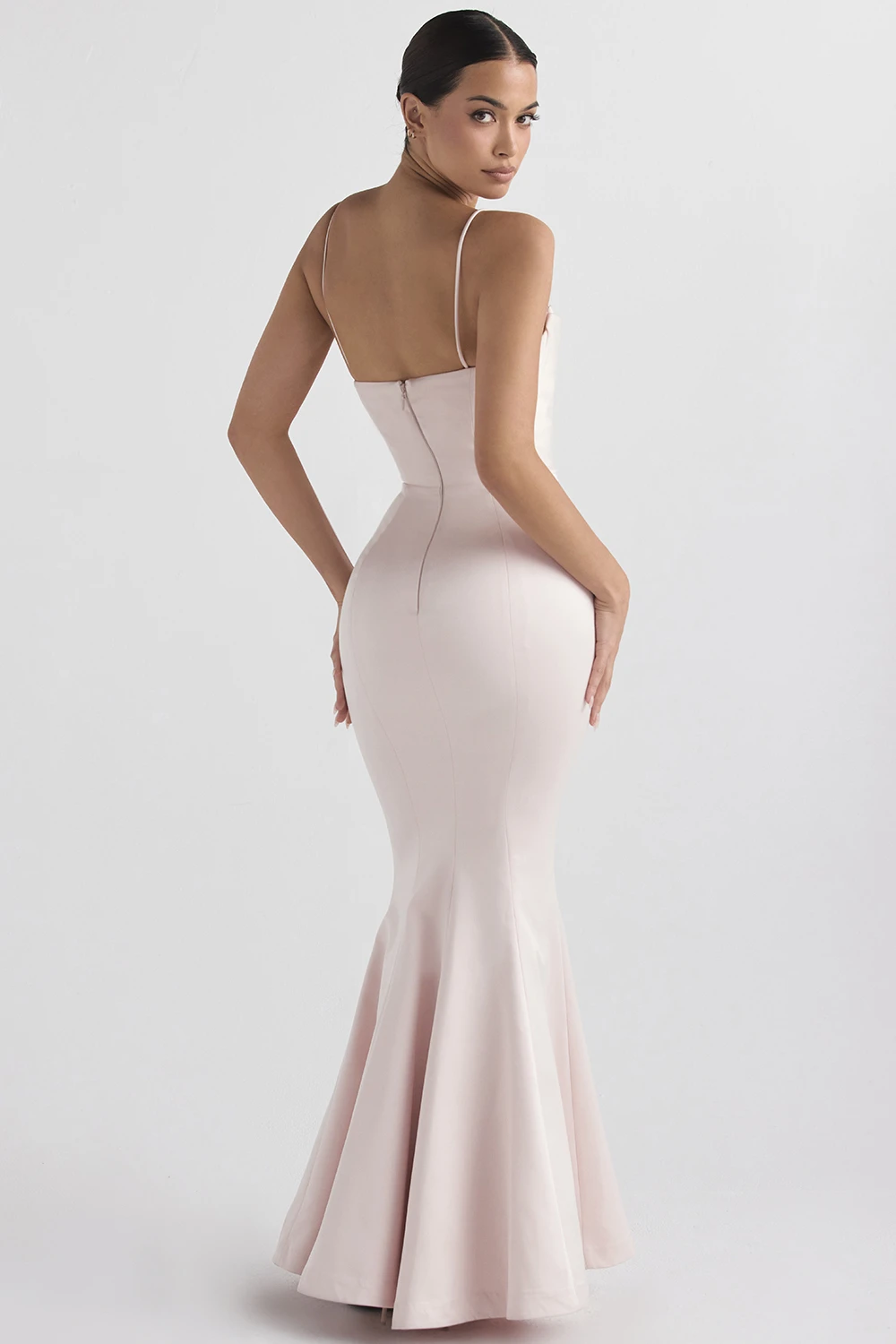 Blush Satin Fishtail Gown – Bild 7